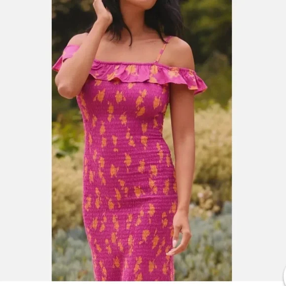 NWT By Anthropologie Smocked Off-The-Shoulder Midi Dress Extra Large Magenta - Picture 3 of 10